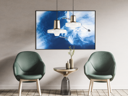 Cerf-volant et nuages, Dieppe - tirage couleur encadré dans un salon - Corentin GMT