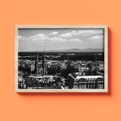 Église Saint-Paul, Strasbourg - tirage N&B cadre chêne sur fond orange - Corentin GMT