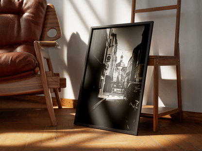 Église Saint-Jacques, Dieppe - tirage encadré dans un salon sous arche - Corentin GMT