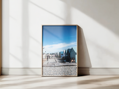 Cabanes de plage, Dieppe - tirage couleur sans cadre vu de trois quarts - Corentin GMT