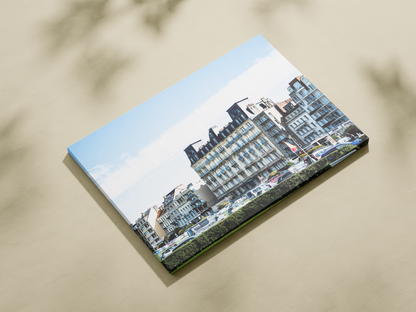 Façade Belle Époque, Dieppe - tirage couleur sans cadre vu de trois quarts - Corentin GMT